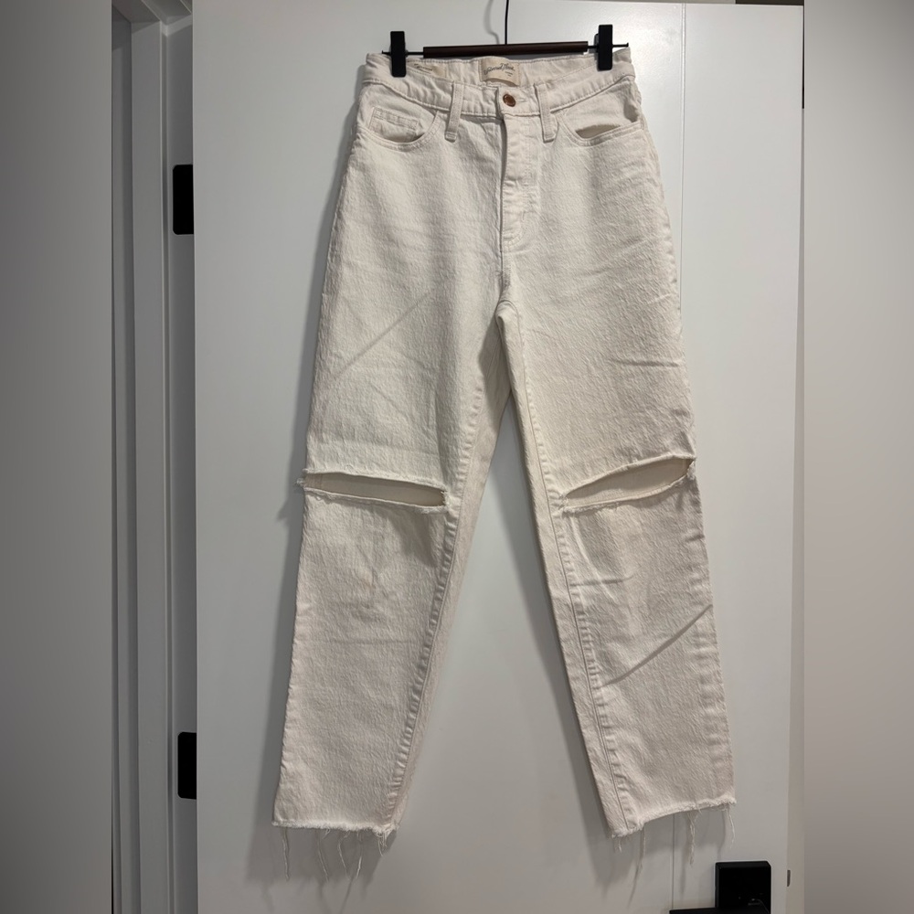 Creamy White Ripped Jeans